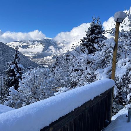 부르생모리스 La Ferme D'Angele B&B 외부 사진